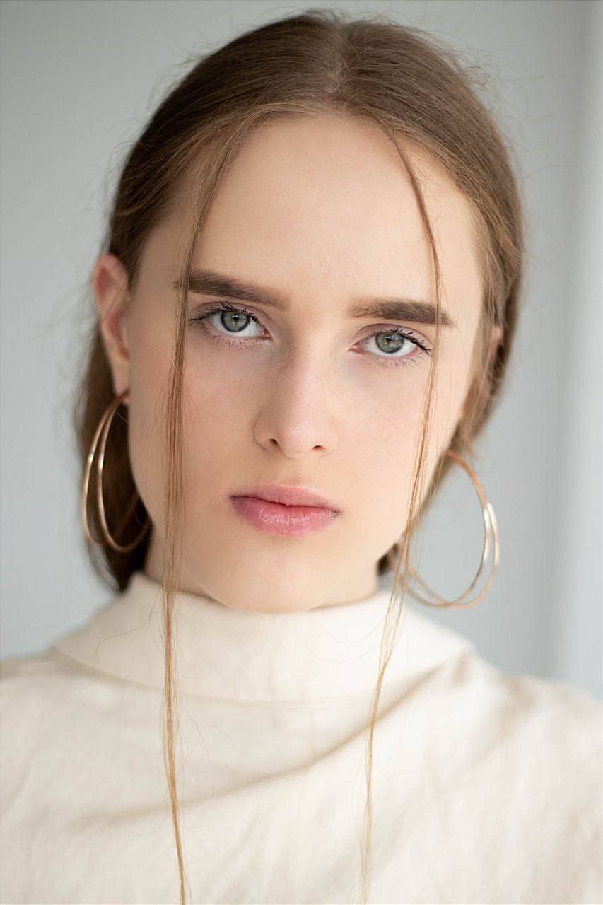 DASHA L